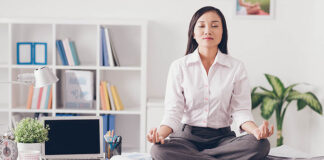 Learn how to solve conflicts effectively with JoyCorporate Academy clases